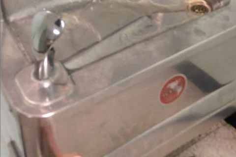 Water fountain at work